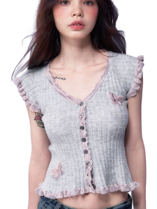 Butterfly Embellished Short Sleeve Knit Blouse