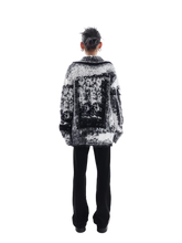 Load image into Gallery viewer, Abstract Monochrome Zip Up Knit Sweater