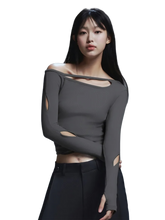 Load image into Gallery viewer, Minimalist Long Sleeve Crop Top