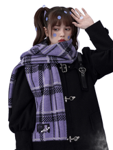 Load image into Gallery viewer, Patched Chunky Plaid Scarf