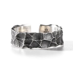 Rigid Stone Metal Ring - DYSTOPIɅN ™️ | Dystopian Streetwear