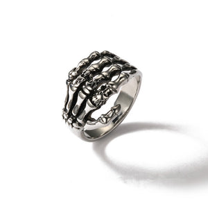 Gothic Skeletal Metal Ring - DYSTOPIɅN ™️ | Dystopian Streetwear